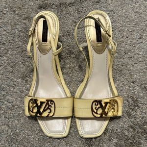 Vintage Louis Vuitton sling backs